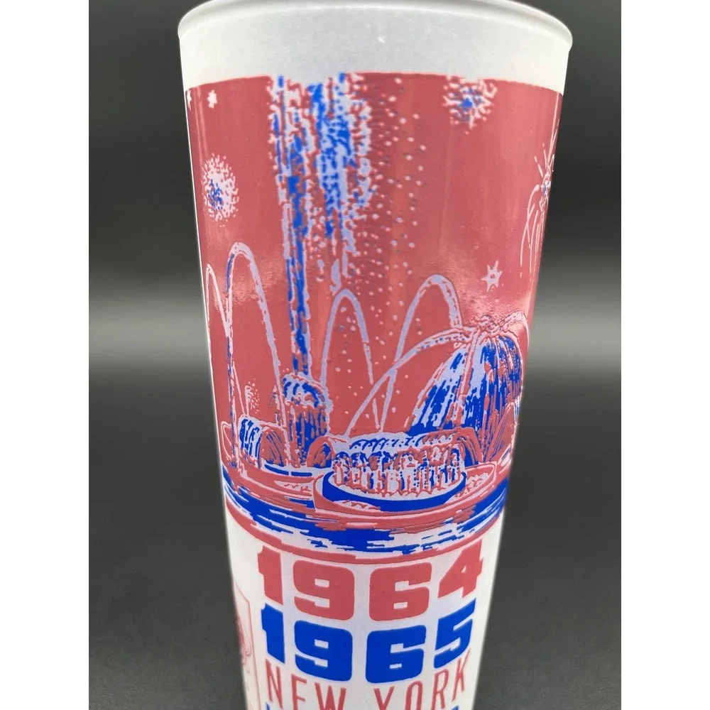 1964-65 NY World's Fair Souvenir Glass: Pool of Industry Frosted Barware